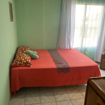 Hostel Casa Marina Puerto Limon Bagian luar foto