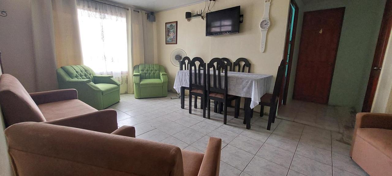 Hostel Casa Marina Puerto Limon Bagian luar foto