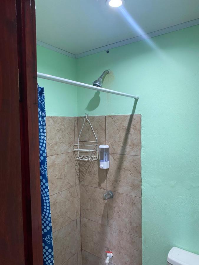 Hostel Casa Marina Puerto Limon Bagian luar foto