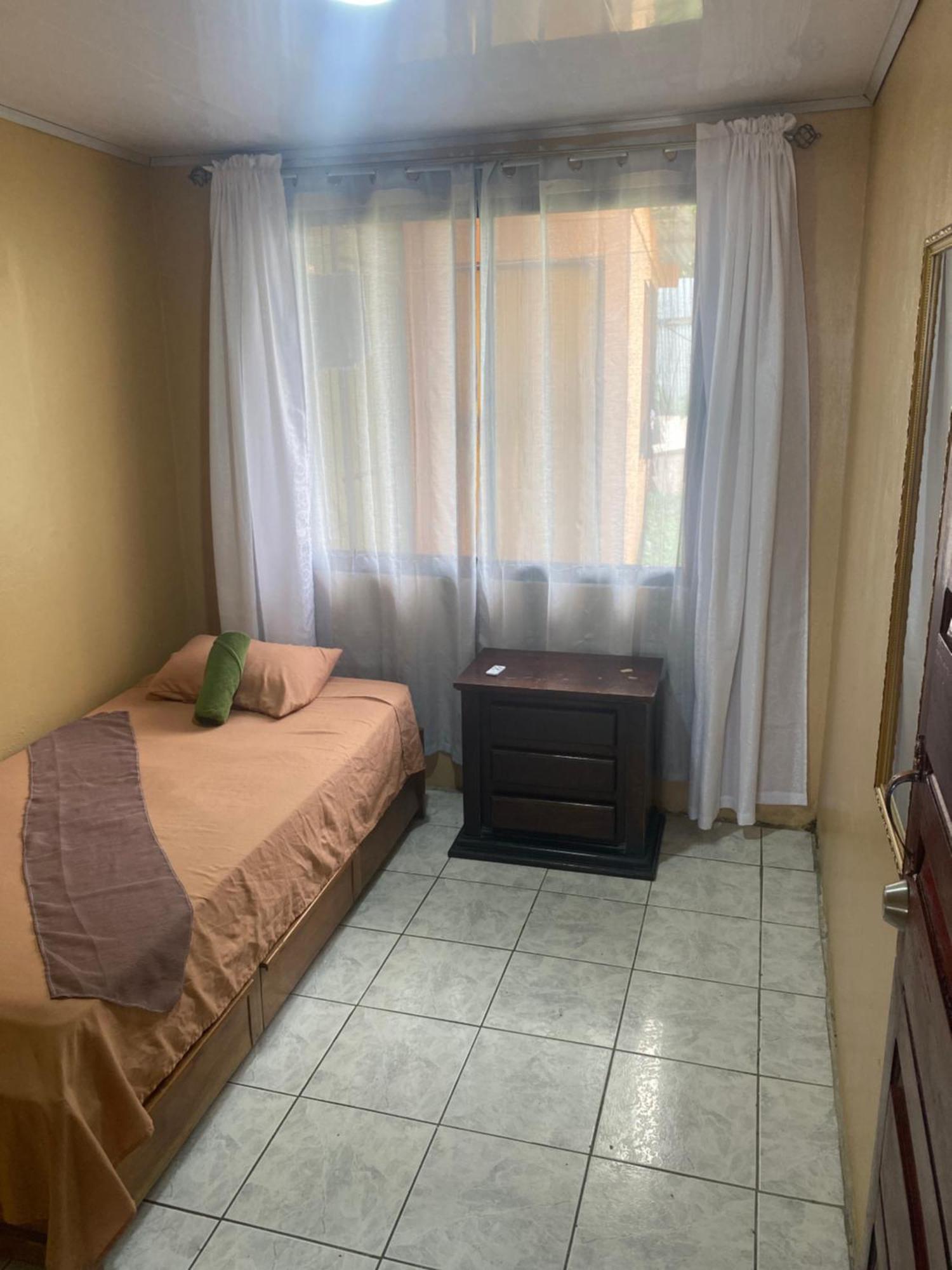 Hostel Casa Marina Puerto Limon Bagian luar foto