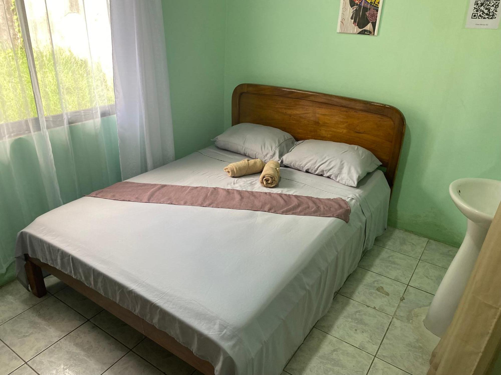 Hostel Casa Marina Puerto Limon Bagian luar foto