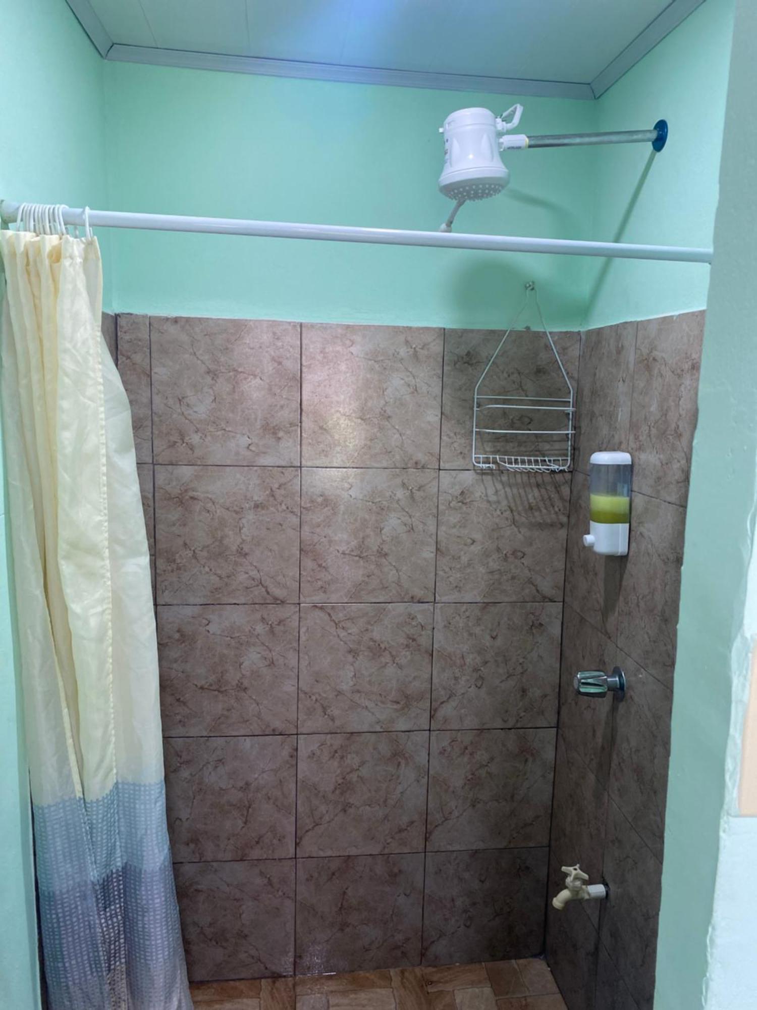 Hostel Casa Marina Puerto Limon Bagian luar foto
