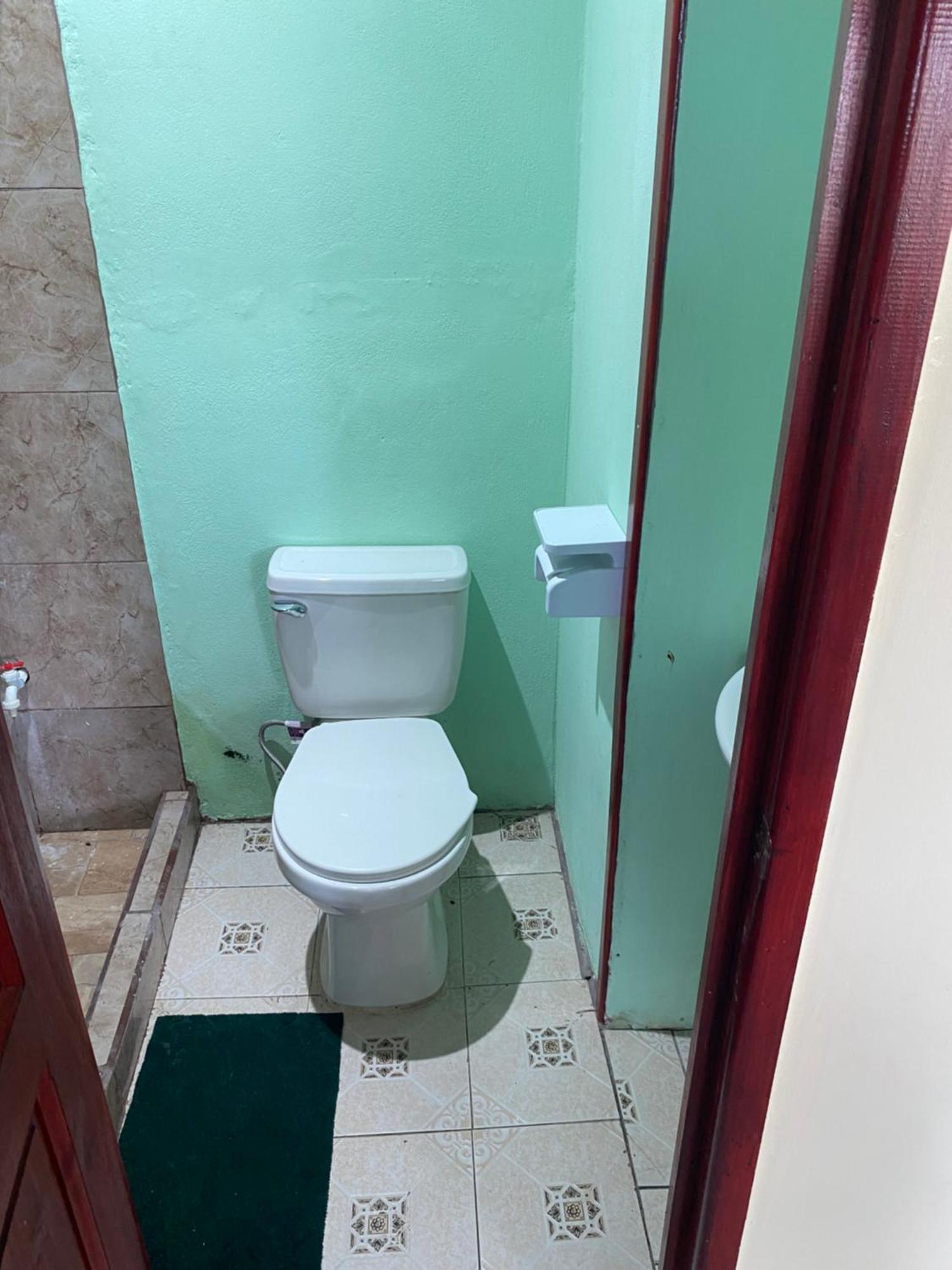 Hostel Casa Marina Puerto Limon Bagian luar foto